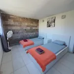 5-bedroom In Playa Del Duque Вилла Адехе