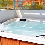 5-bedroom In Playa Del Duque Villa *