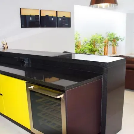 5-bedroom In Playa Del Duque Villa *