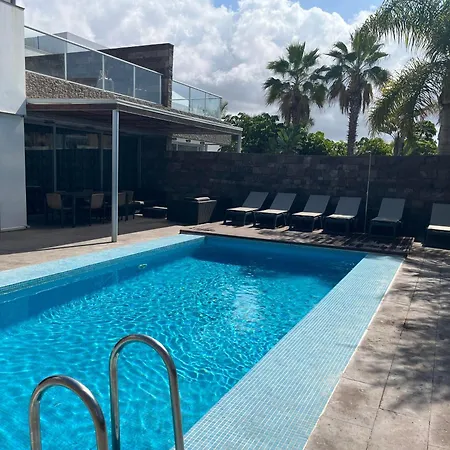 וילה 5-bedroom In Playa Del Duque